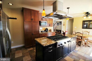 24068 N Patuxent Beach Rd, California, MD 20619 - photo 4