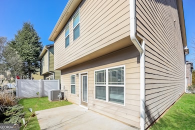 1580 Chattahoochee Ct, Atlanta, GA 30349 - photo 3