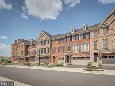 42610 Lisburn Chase Terrace, Chantilly, VA 20152 - photo 3