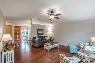 5126 Courtlyn St NE, Keizer, OR 97303 - photo 4