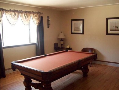 10824 Tom Kite Ct, El Paso, TX 79935 - photo 4