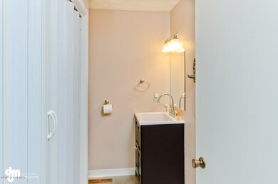 [photo 2246694] Bathroom