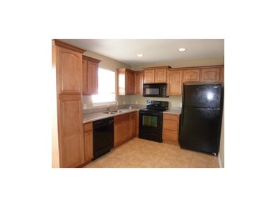 21027 Millridge St, Spring Hill, KS 66083 - photo 2