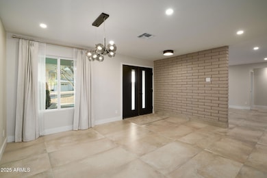 2439 E Lincoln Cir, Phoenix, AZ 85016 - photo 5