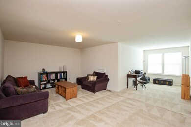 22940 Snow Leopard Dr, California, MD 20619 - photo 5