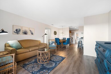2913 Vineyards Parkway Unit 4