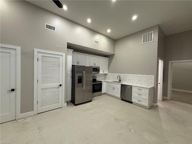 332 34th St unit 114, Newport News, VA 23607 - photo 2