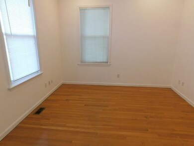 340 Franklin St unit 3, Cambridge, MA 02139 - photo 5