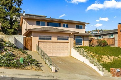 7-web-or-mls-UpmarketMedia_5381Cli-40