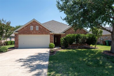 2004 Mark Twain Ln, Denton, TX 76210 - photo 2
