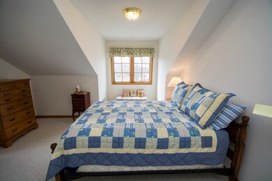 1288 Oakleaf Ct, Aurora, IL 60506 - photo 5