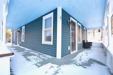 12 East St, Waterbury, VT 05676 - photo 2