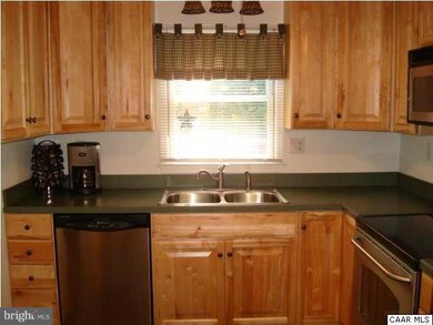 15265 Madison Run Rd, Gordonsville, VA 22942 - photo 3