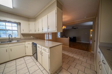 801 S Somerville St, Somerville, TN 38068 - photo 7