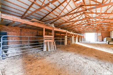 8810 S Mapleton Rd, Mapleton, IL 61547 - photo 6