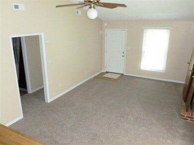 125 Windsor Ct, Jacksonville, NC 28546 - photo 2