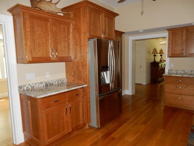 142 S Main St, Newton, NH 03858 - photo 6