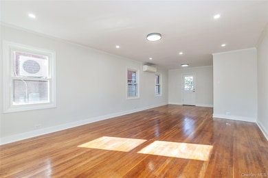 251-05 51st Ave, Little Neck, NY 11362 - photo 3