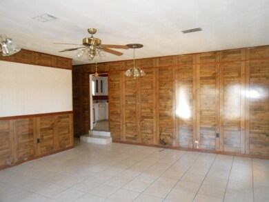 1305 Louisiana Ave, Tylertown, MS 39667 - photo 5