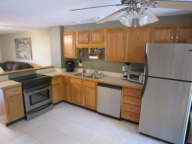 78 Lake Shore Dr unit 12, Moultonborough, NH 03254 - photo 3