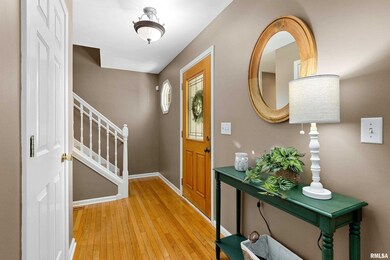 5332 N Castleberry Dr, Peoria, IL 61615 - photo 3