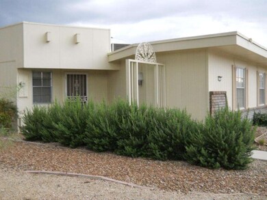 17457 N Del Webb Blvd, Sun City, AZ 85373 - photo 4