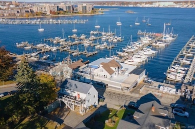 249 Pequot Ave unit 3, New London, CT 06320 - photo 2