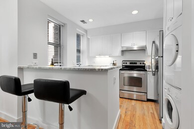 1842 California St NW unit 3B, Washington, DC 20009 - photo 4