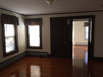 4 King St, Rochester, NH 03867 - photo 3