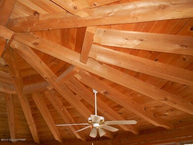 120 Grand Mesa Dr, Saylorsburg, PA 18353 - photo 4