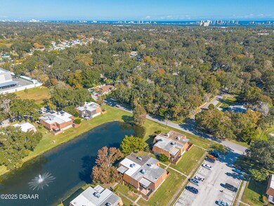 139 Moonstone Ct, Port Orange, FL 32129 - photo 4