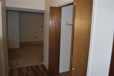 15352 Mineral Ct, Horizon City, TX 79928 - photo 4