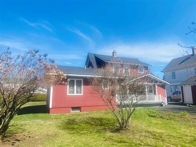 165 Beech St, Derby Line, VT 05830 - photo 4