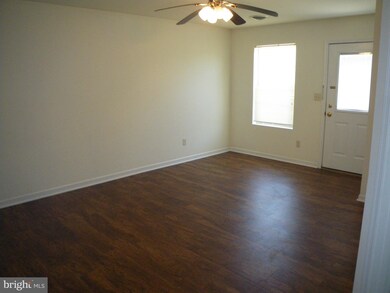 2815 Roosevelt Dr, Chambersburg, PA 17201 - photo 3