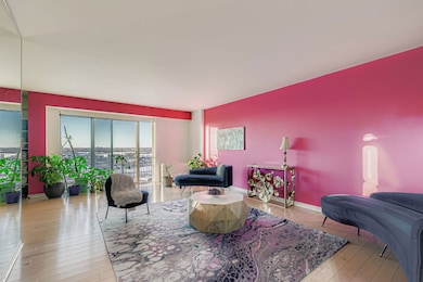 Winston Towers unit 1004, Chicago, IL 60645 - photo 3