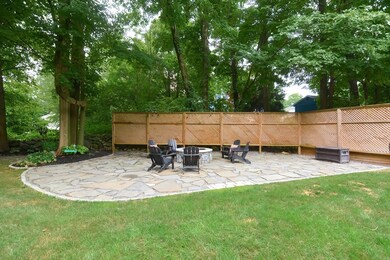 1402 Washington St, Holliston, MA 01746 - photo 7