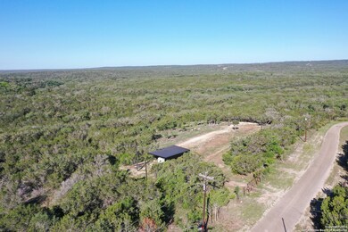 725 County Road 246, Hondo, TX 78861 - photo 2
