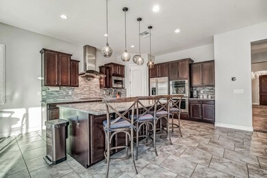 120-Kitchen_2