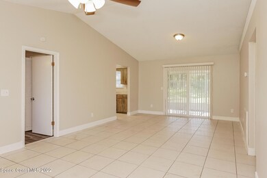 018-photo-living-room-12224059