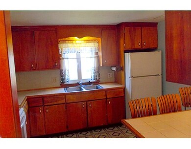 124 Mandalay Rd, Chicopee, MA 01020 - photo 7