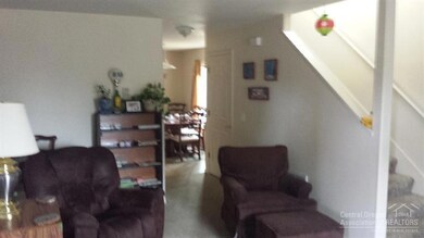 415 NE Dekalb Ave, Bend, OR 97701 - photo 5