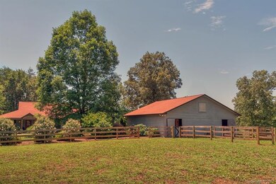 11.7 acre ranchette is perfect for the casual hors