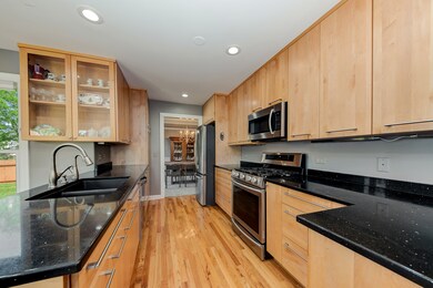 4803 Snapjack Cir, Naperville, IL 60564 - photo 4