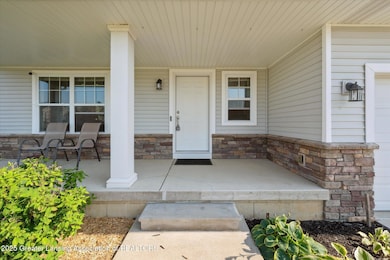 05-8687-Yellowstone-Ln-Lansing-MI-48917-