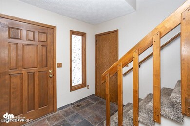 04-Front Entry_IMG_5918