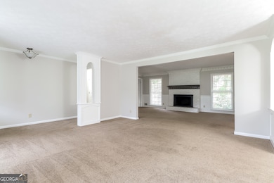 5498 Aucilla Creek Ln, Stone Mountain, GA 30087 - photo 2