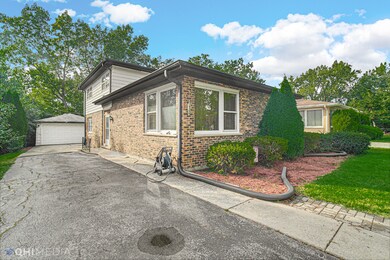 18124 Rockwell Ave, Homewood, IL 60430 - photo 4