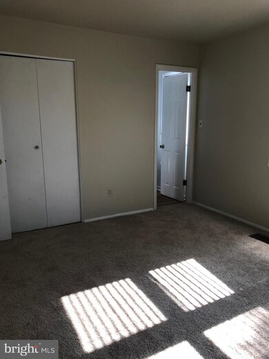 14915 Kalmia Dr, Laurel, MD 20707 - photo 6