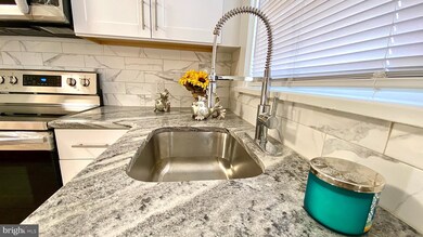 4304 Marple St, Philadelphia, PA 19136 - photo 7