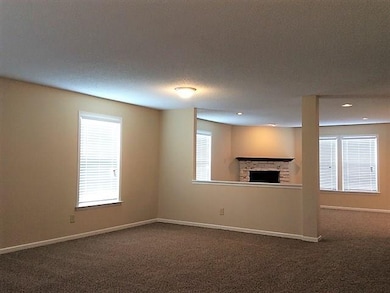 9488 W Quarter Moon Dr, Pendleton, IN 46064 - photo 4